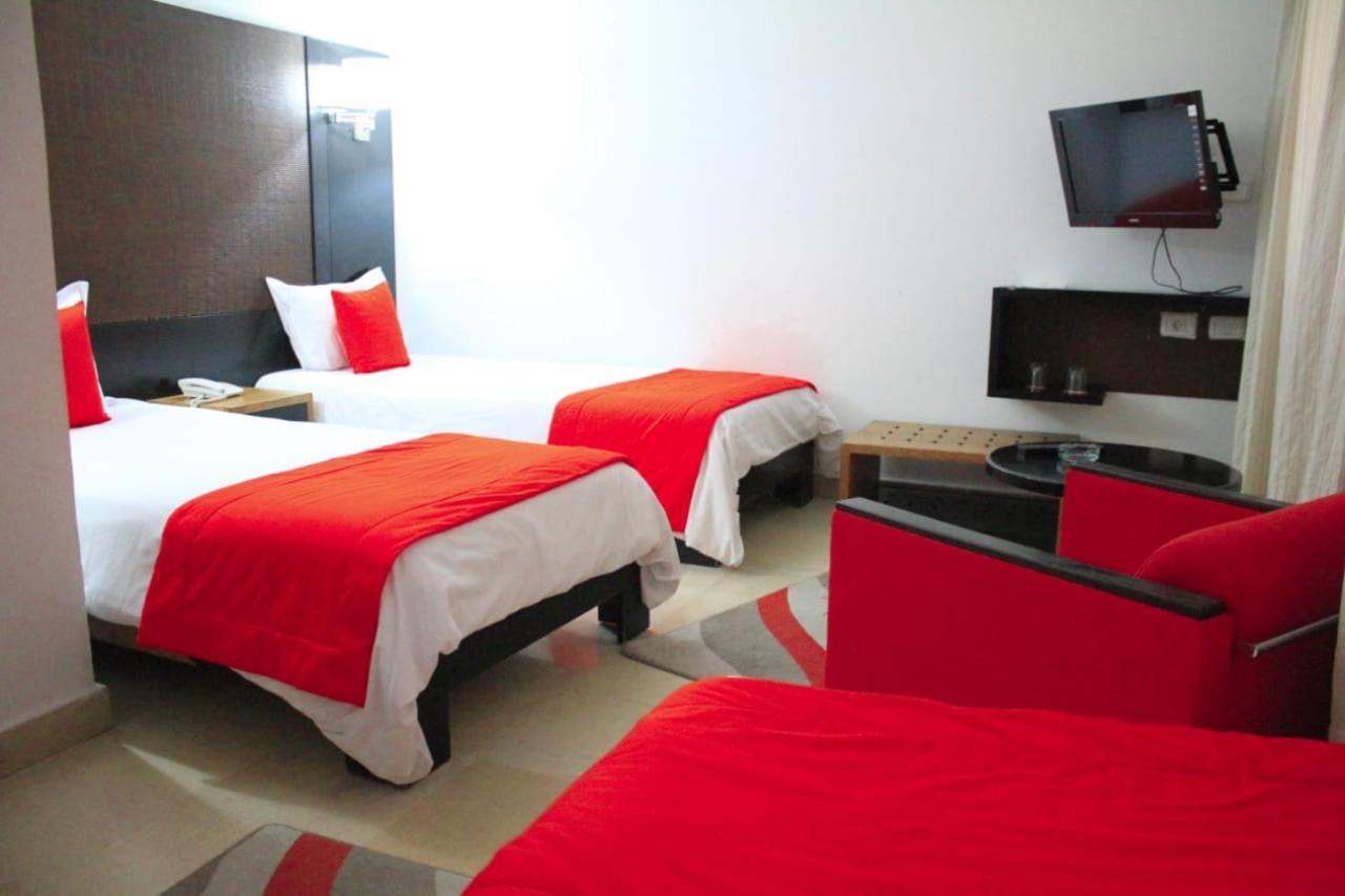 Hotel Le Pacha Tunisi Esterno foto