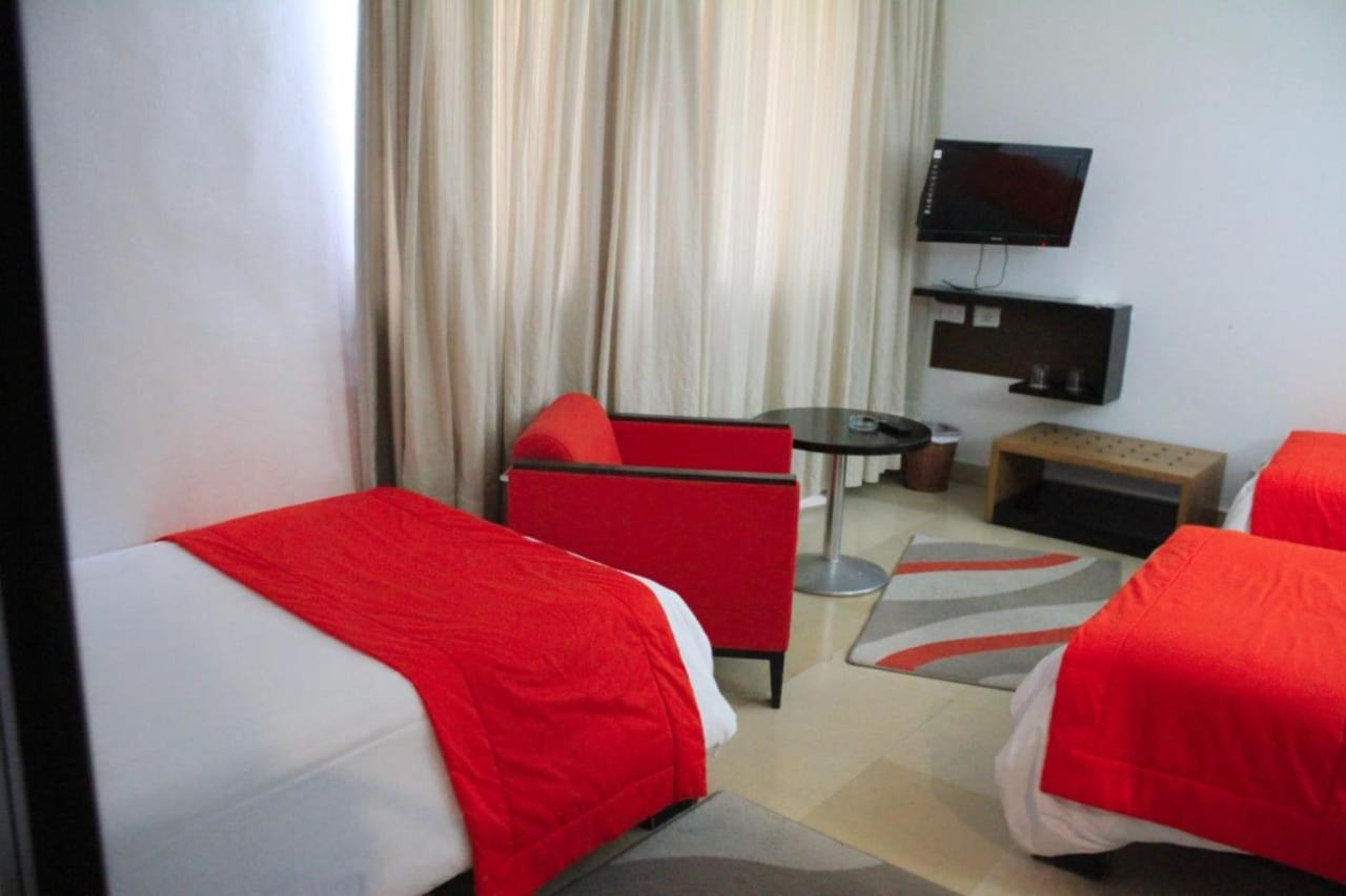 Hotel Le Pacha Tunisi Esterno foto