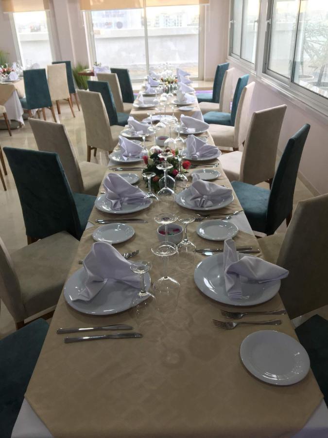 Hotel Le Pacha Tunisi Esterno foto